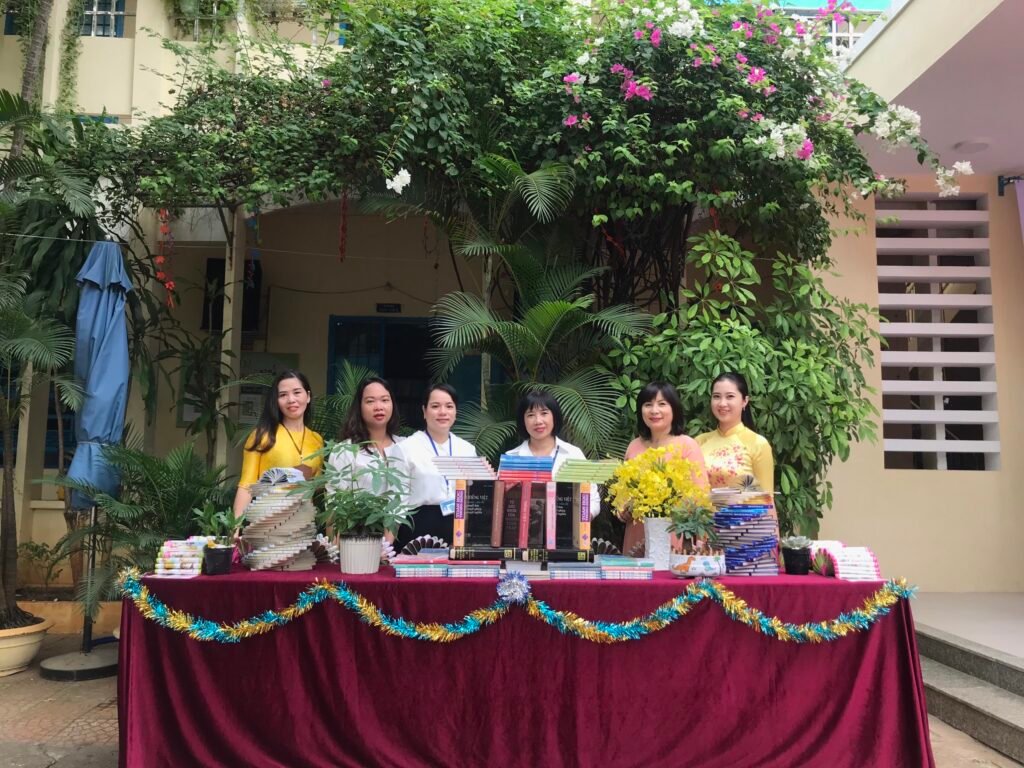 Trường Tiểu học Huỳnh Ngọc Huệ