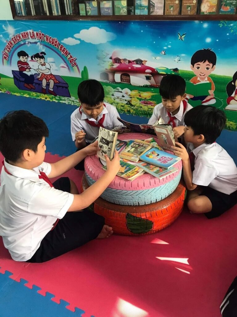 Trường Tiểu học Huỳnh Ngọc Huệ