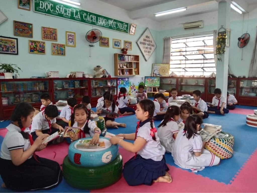 Trường Tiểu học Huỳnh Ngọc Huệ