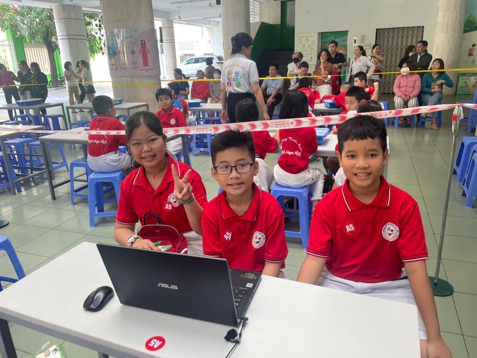 Trường Tiểu học Huỳnh Ngọc Huệ