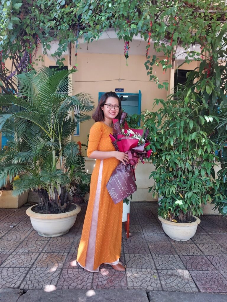Trường Tiểu học Huỳnh Ngọc Huệ