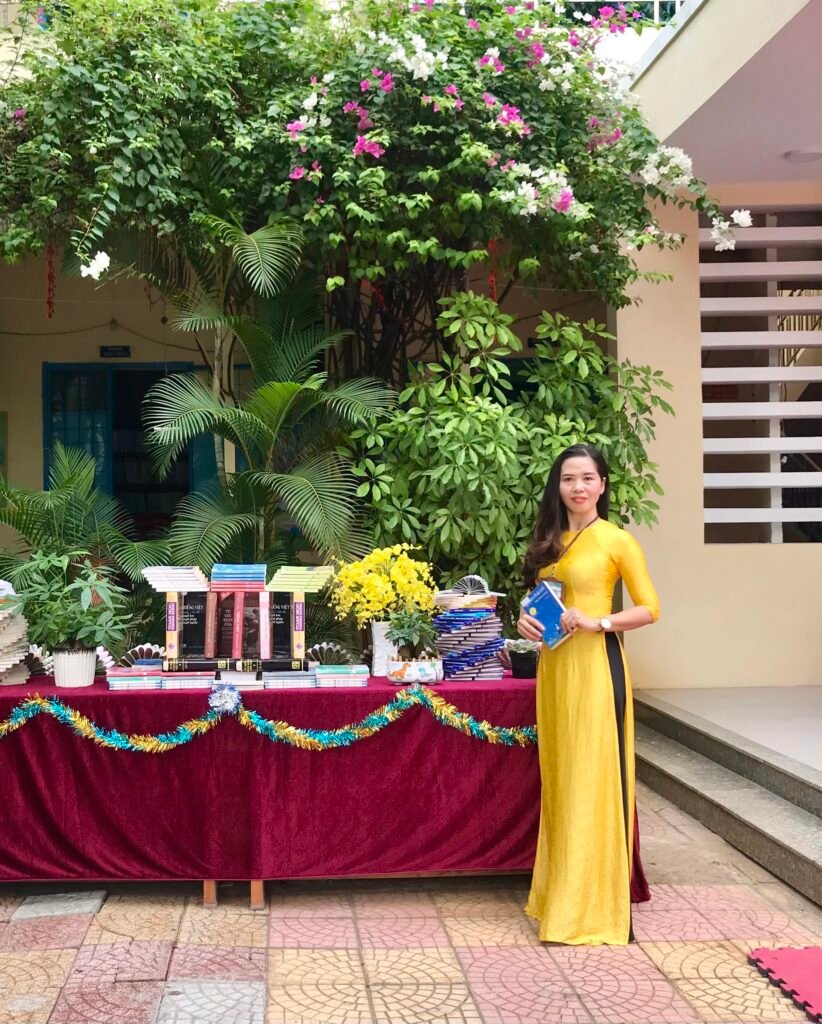 Trường Tiểu học Huỳnh Ngọc Huệ