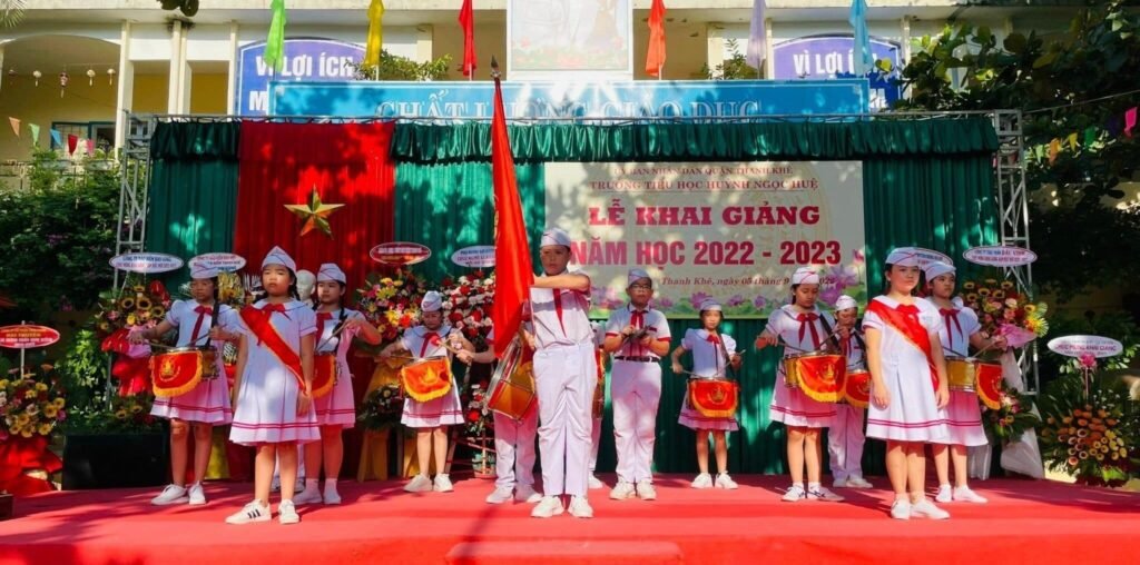 Trường Tiểu học Huỳnh Ngọc Huệ