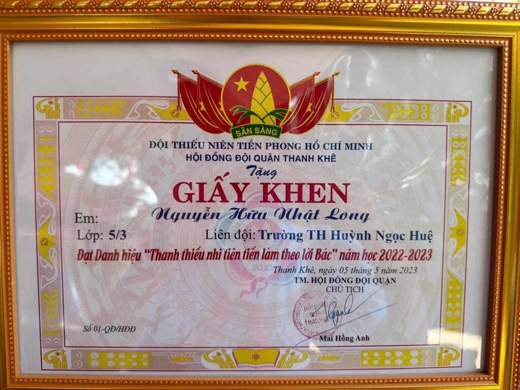 Trường Tiểu học Huỳnh Ngọc Huệ