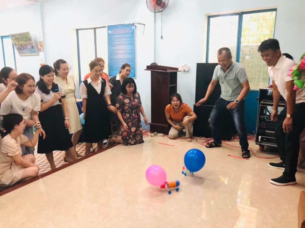 Trường Tiểu học Huỳnh Ngọc Huệ