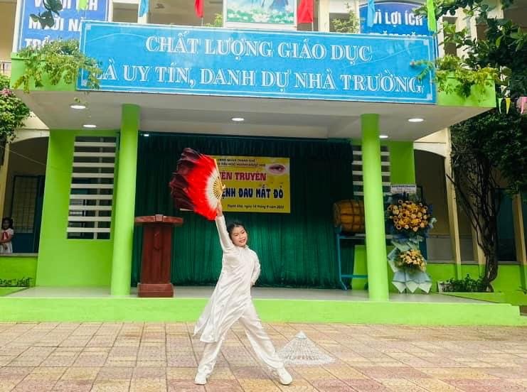 Trường Tiểu học Huỳnh Ngọc Huệ