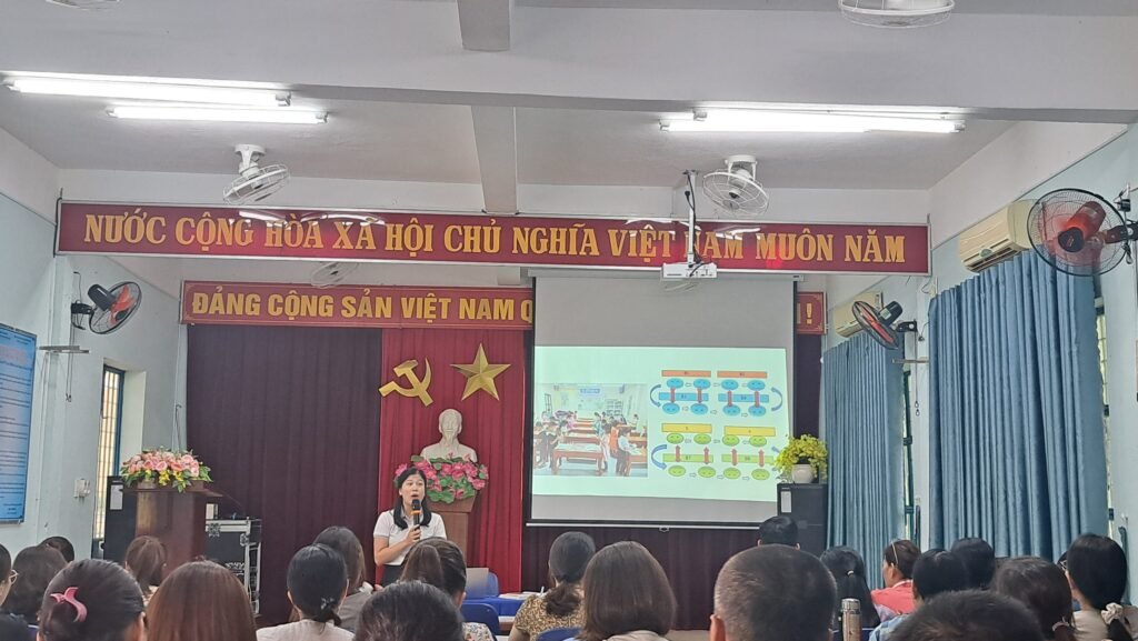 Trường Tiểu học Huỳnh Ngọc Huệ