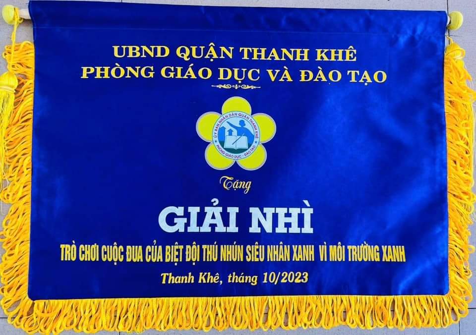 Trường Tiểu học Huỳnh Ngọc Huệ