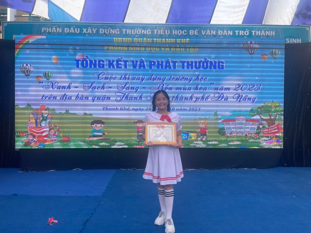 Trường Tiểu học Huỳnh Ngọc Huệ