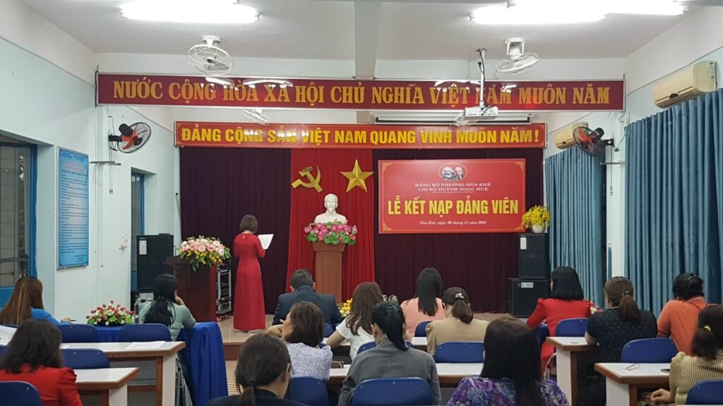 Trường Tiểu học Huỳnh Ngọc Huệ