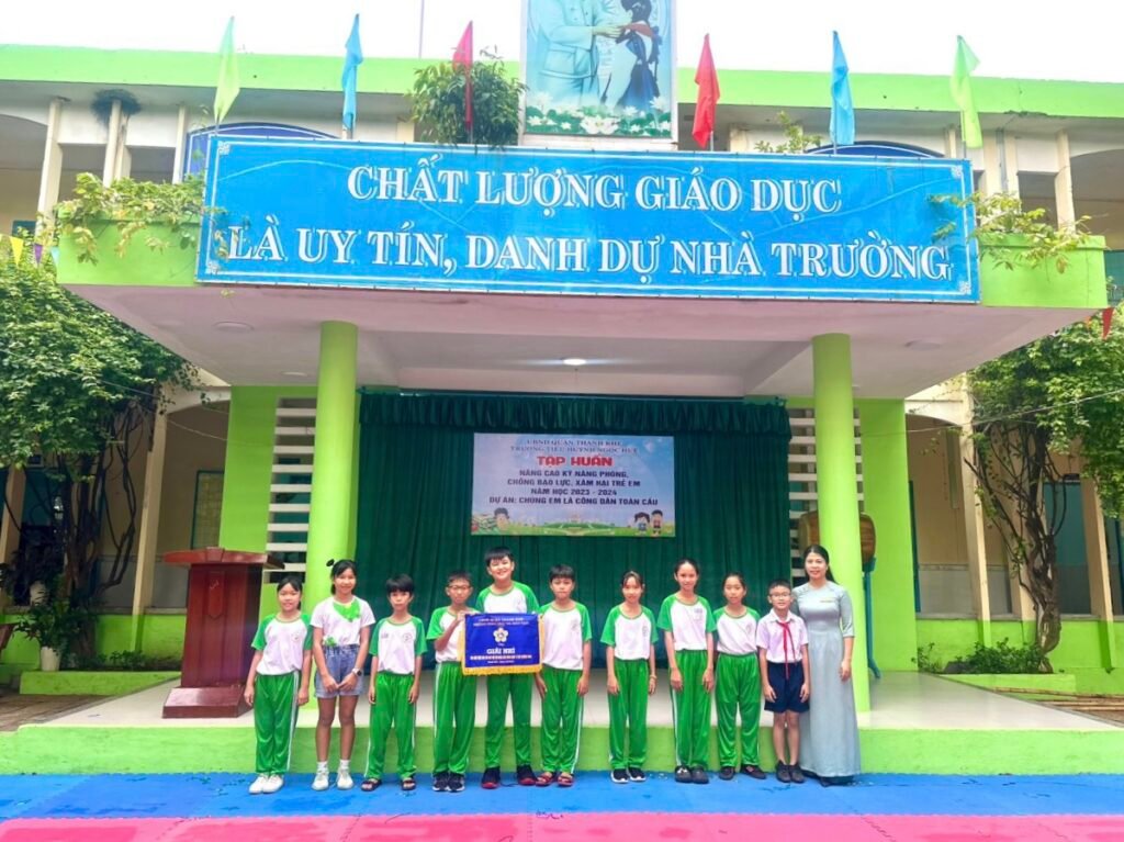 Trường Tiểu học Huỳnh Ngọc Huệ