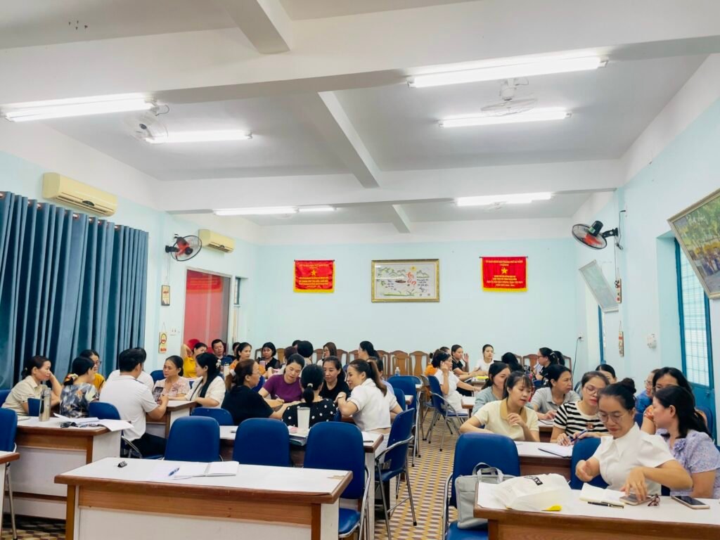 Trường Tiểu học Huỳnh Ngọc Huệ