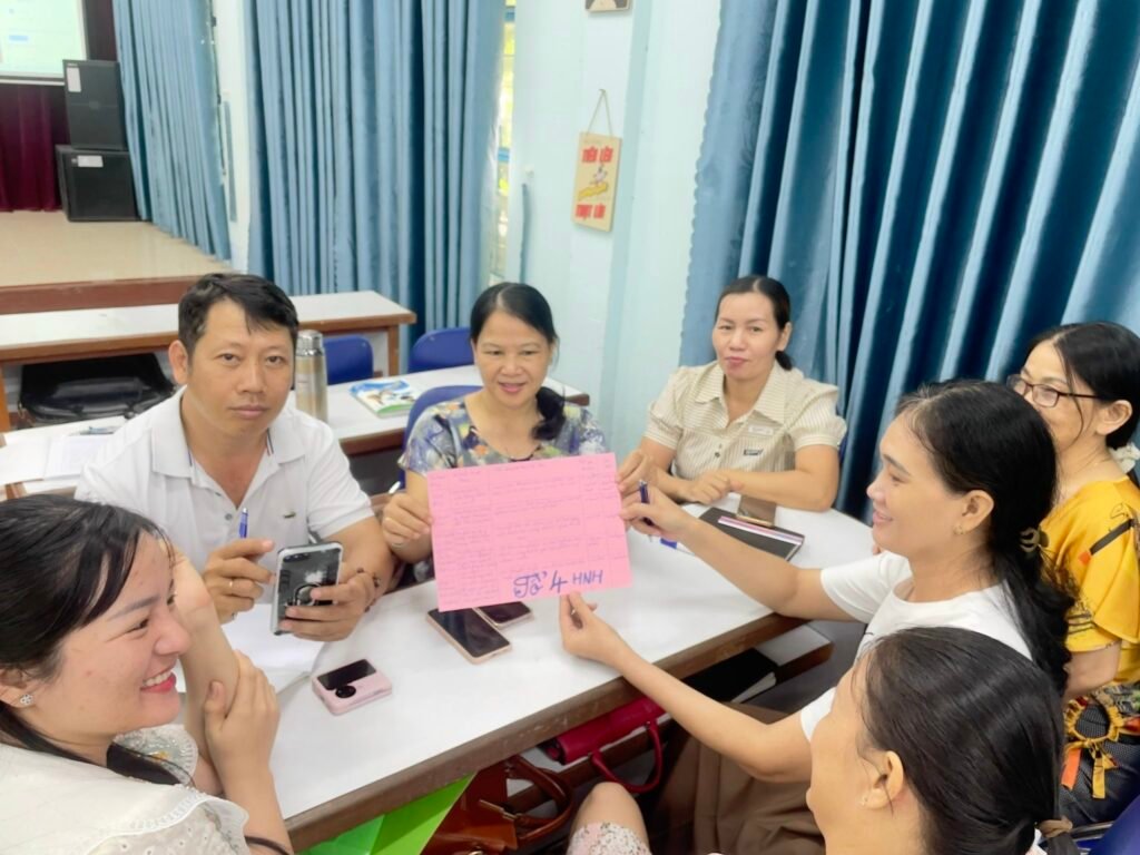 Trường Tiểu học Huỳnh Ngọc Huệ