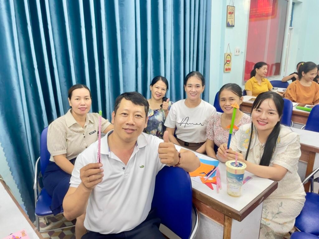 Trường Tiểu học Huỳnh Ngọc Huệ