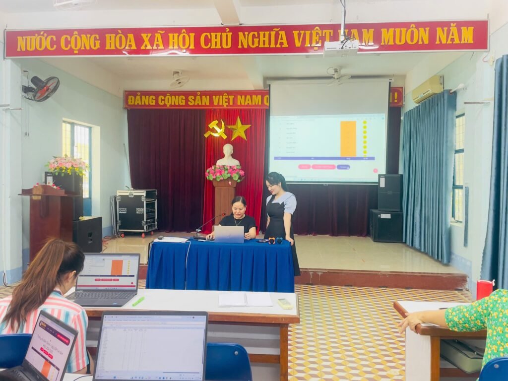 Trường Tiểu học Huỳnh Ngọc Huệ