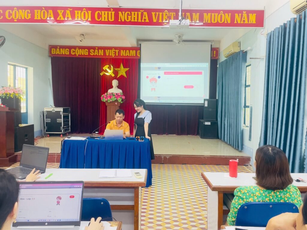 Trường Tiểu học Huỳnh Ngọc Huệ