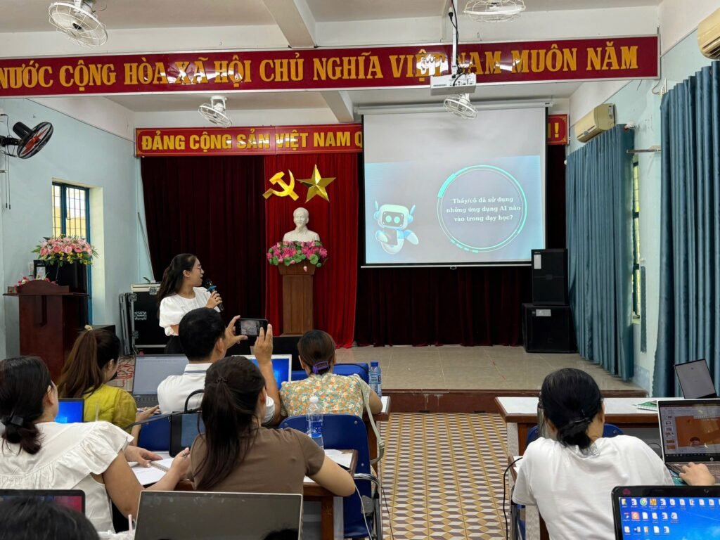Trường Tiểu học Huỳnh Ngọc Huệ