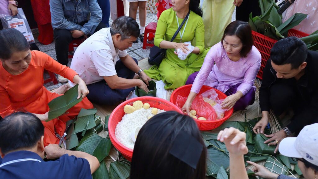 Trường Tiểu học Huỳnh Ngọc Huệ