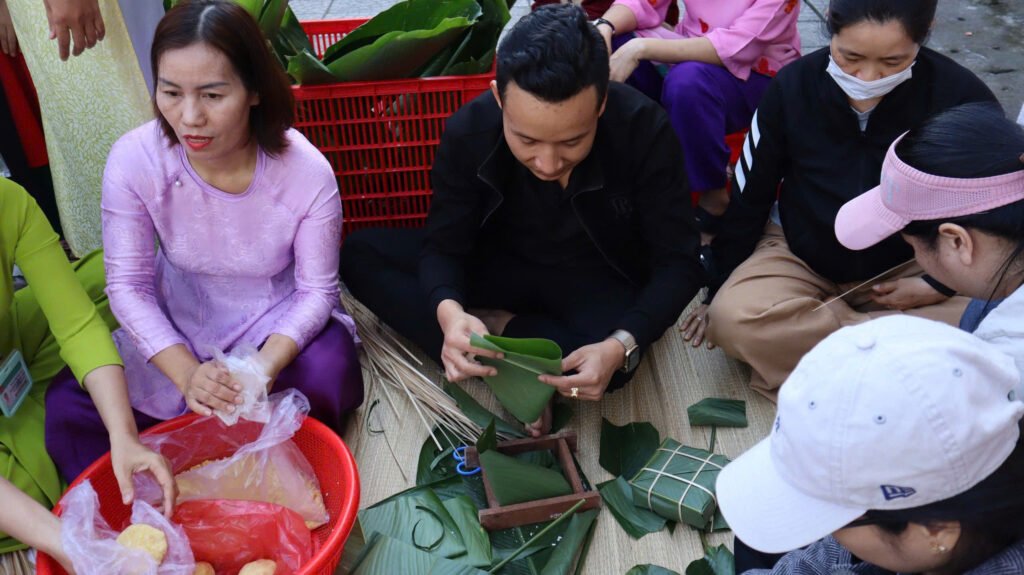 Trường Tiểu học Huỳnh Ngọc Huệ